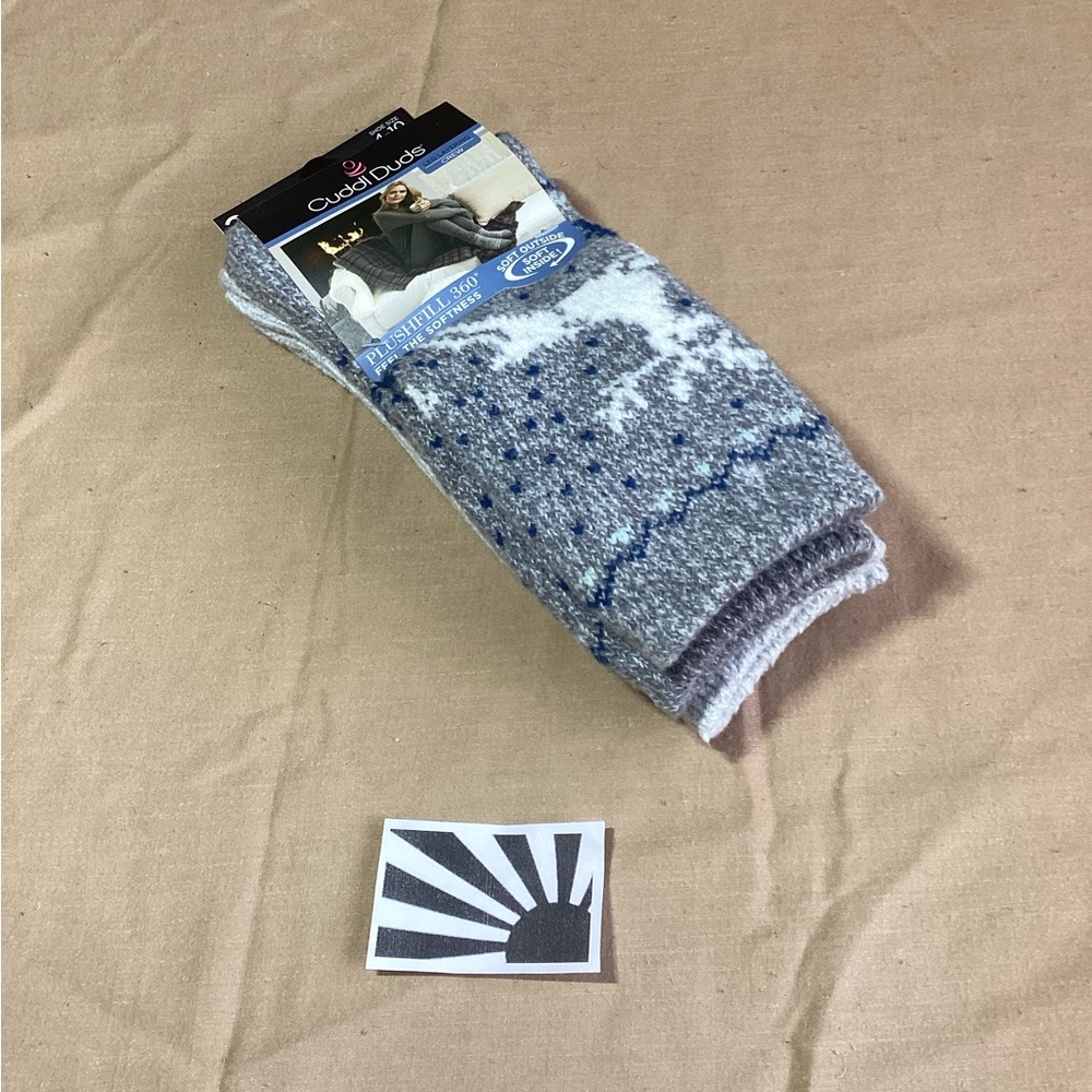 Cuddl Duds Leg Layering Crew Socks 2 Pairs Women's Shoe Size 4-10